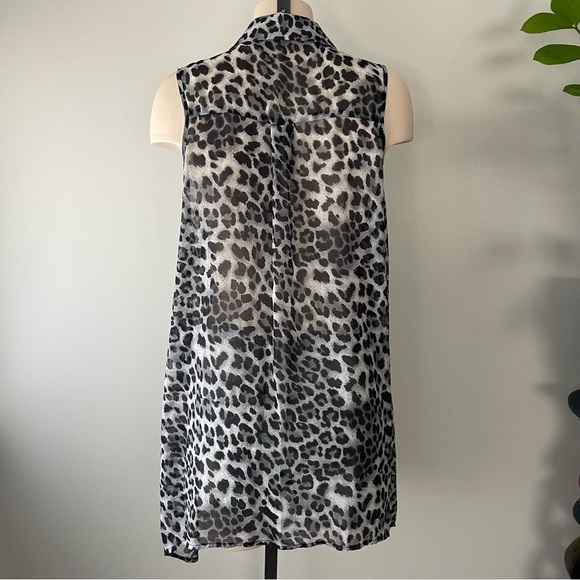 BCBGMaxazria Animal Print Chiffon Tunic Long Blouse Top Cougar Leopard Print - Picture 2 of 5